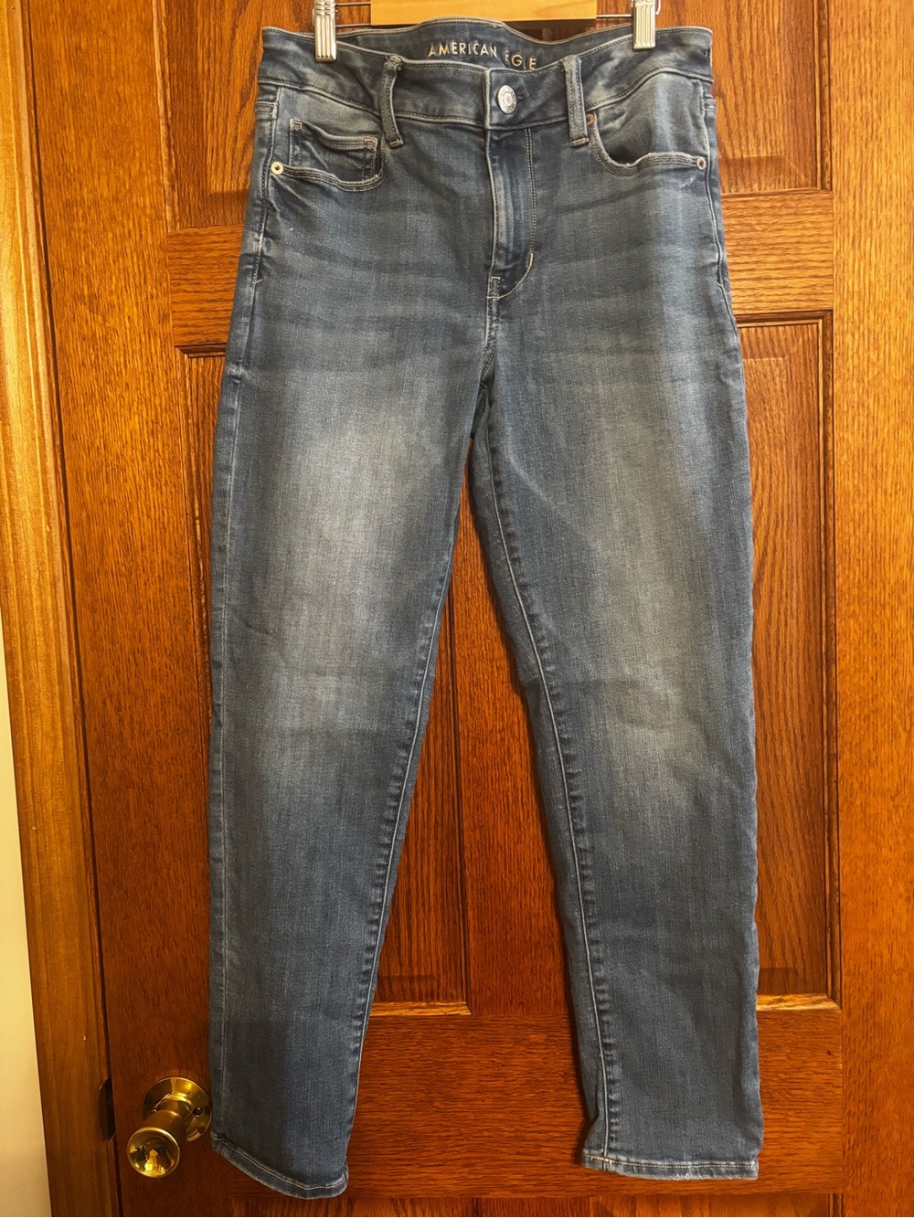 American Eagle Outfitters Women's Mid-Rise Blue Straight Jeans